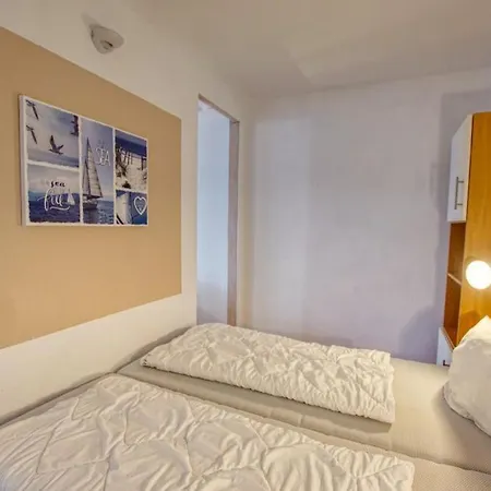 - Haus H, App 0h1110 * Heiligenhafen
