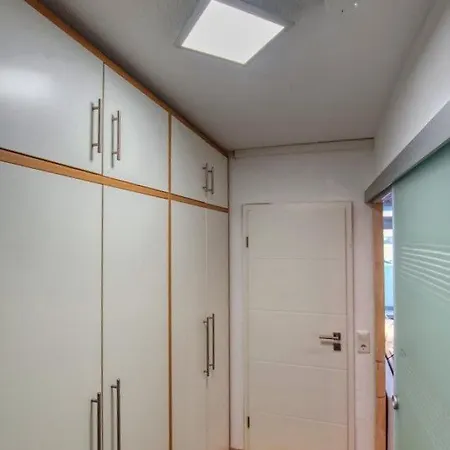 - Haus H, App 0h1110 Apartment