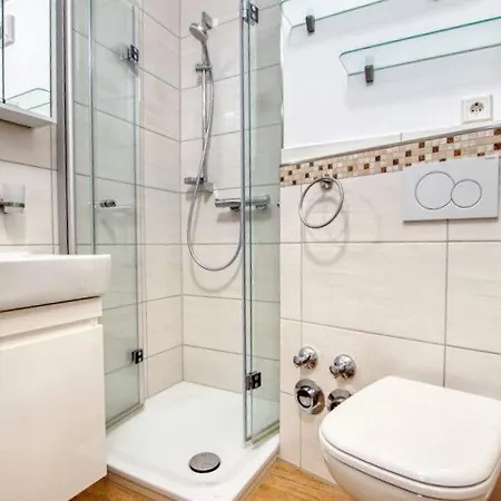 - Haus H, App 0h1110