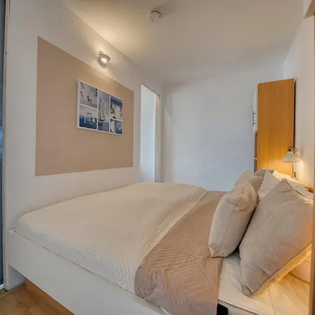 - Haus H, App 0h1110 Lägenhet Heiligenhafen